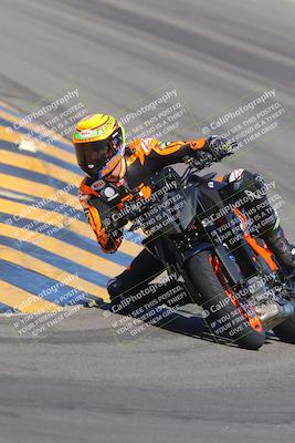 media/Sep-25-2023-Moto Forza (Mon) [[81ffa65e0a]]/A Group/Session 2 (Turns 9 and 10)/